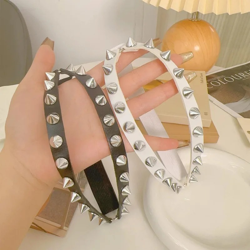 Double Row Cone Spike Leg Gart – Garter Belt Set recenzja i cena